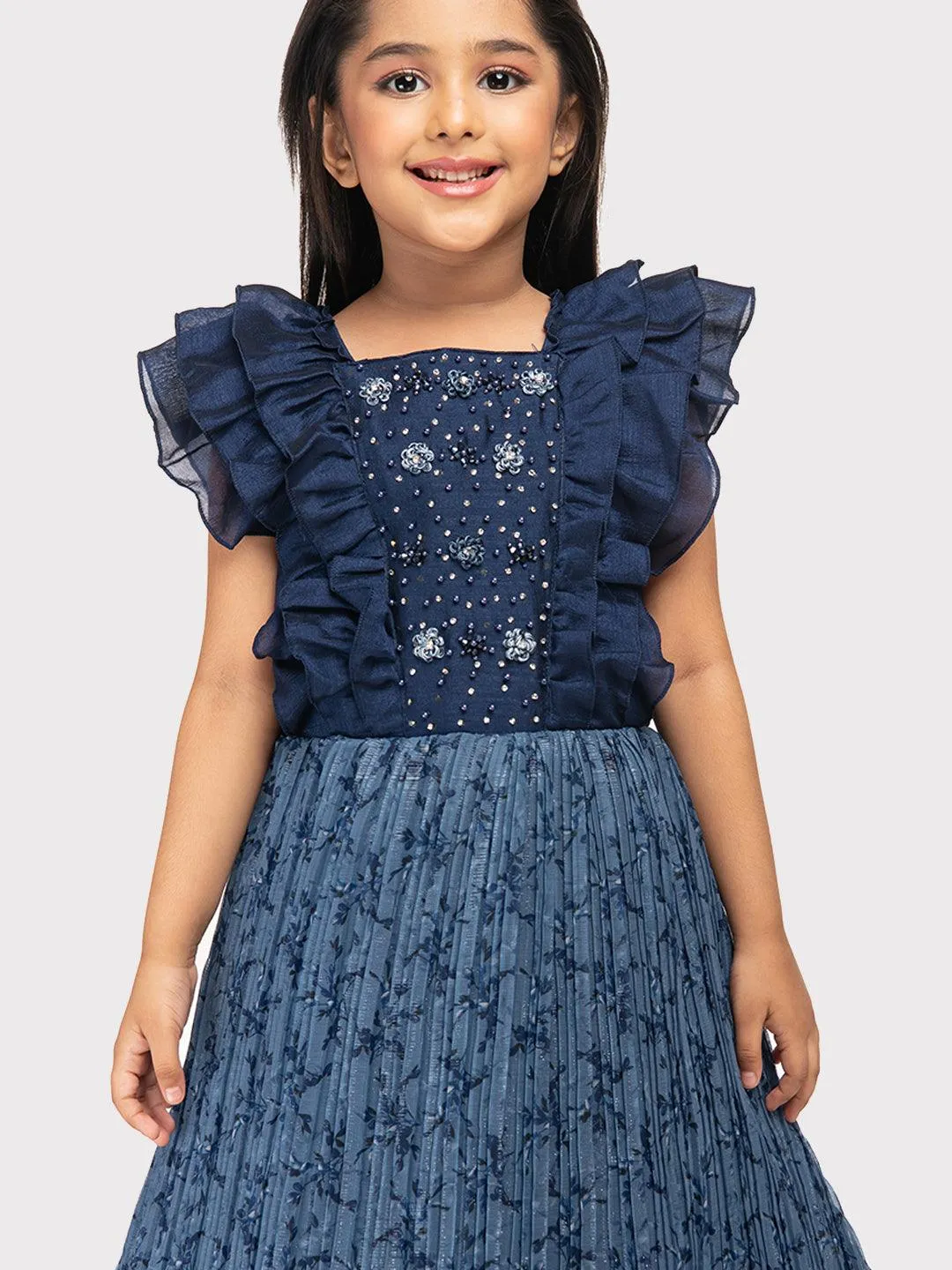 Blue Coloured Imported Gown For Girls\ Fancy Sleeves Concept Gown For Girls