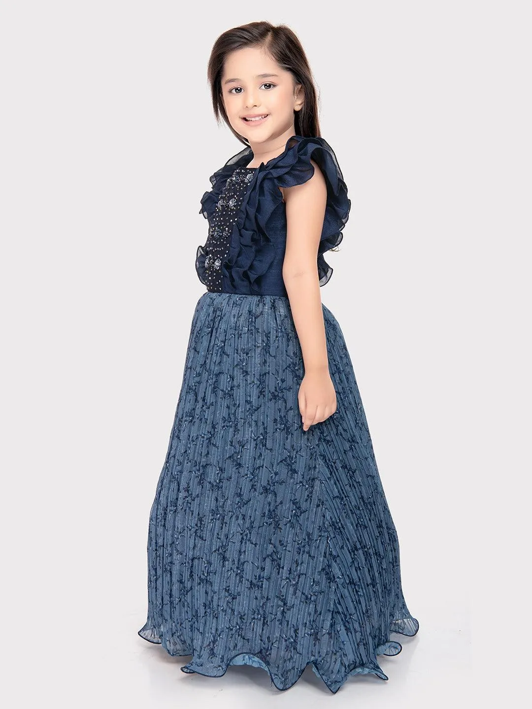 Blue Coloured Imported Gown For Girls\ Fancy Sleeves Concept Gown For Girls