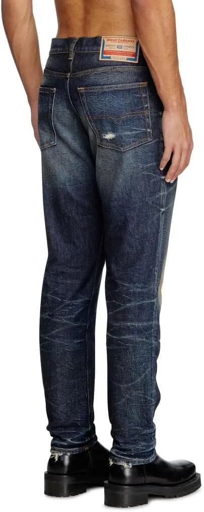 Diesel 2023 D-FINITIVE Regular Jeans