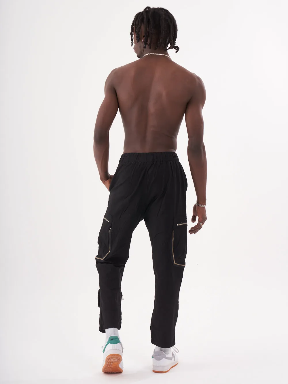 MULTI-ZIPPER POCKET JOGGER // BLACK